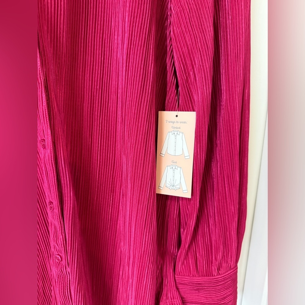 Haver & Blair Pink Button-Up Blouse | Medium - Picture 5 of 7